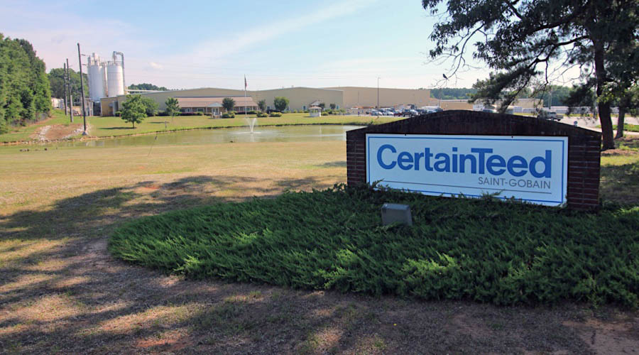 /CertainTeed%20manufacturing%20plant%20in%20Social%20Circle%2C%20Georgia